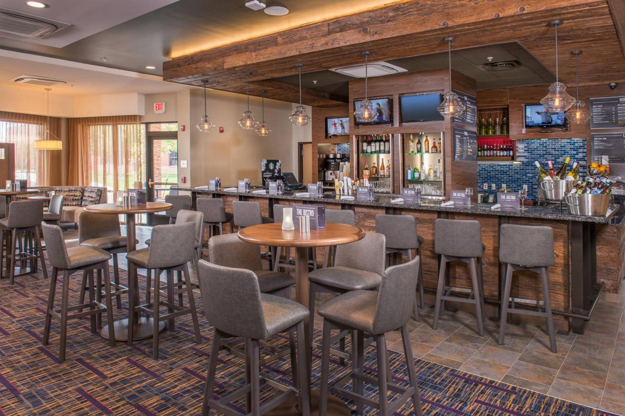 Courtyard By Marriott Shippensburg Otel Dış mekan fotoğraf